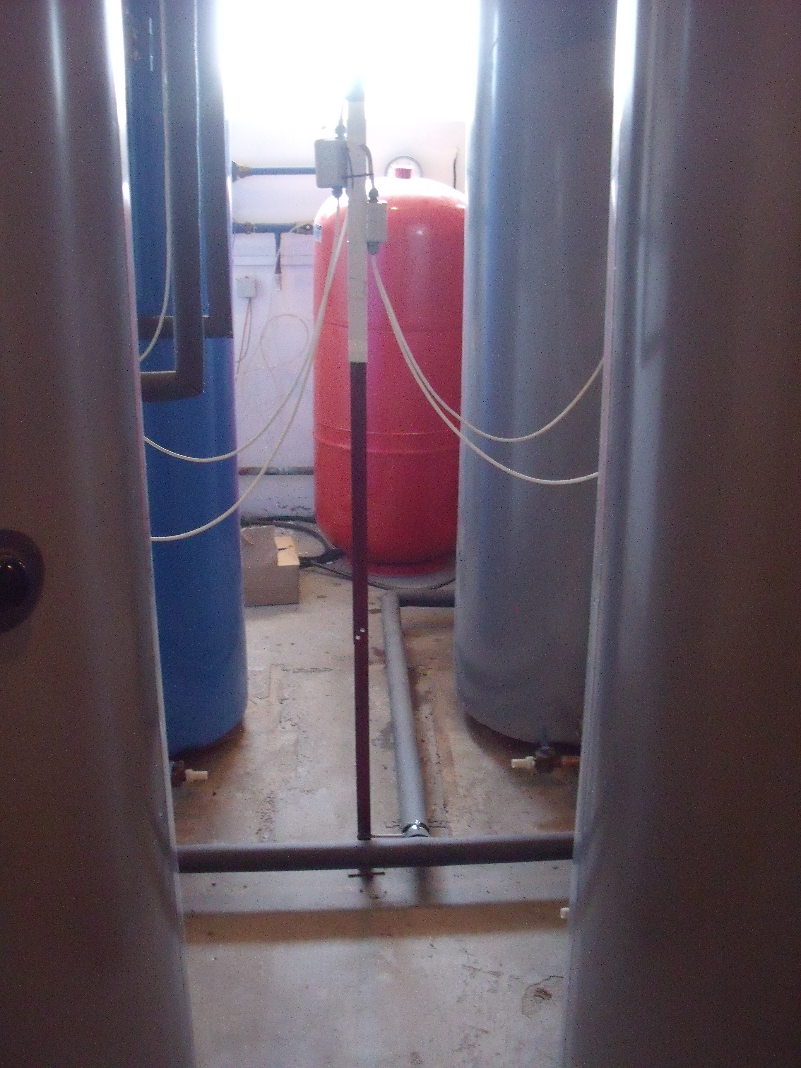 Szálloda komplexum: melegvíztermelő berendezések, gázkazánok, komplett gépészeti rendszer, ipari konyhatechnológia, hűtés-fűtés rendszer, medence gépészet, hagyományos gépészeti technológiákkal